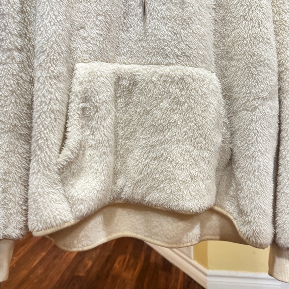 H&M Cream Fleece Hoodie - Picture 4 of 12